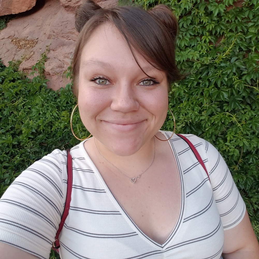 Meet your Posher, Tarah